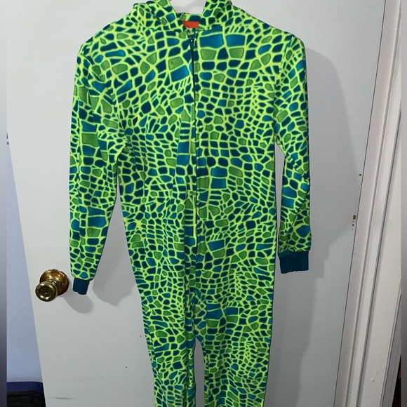 Dragon/Lizard Fleece Onesie Costume - Picture 11 of 11